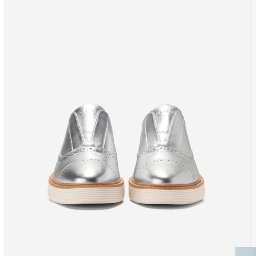 NIB Silver Cole Haan 7W Platform Oxford slip-ons Silver